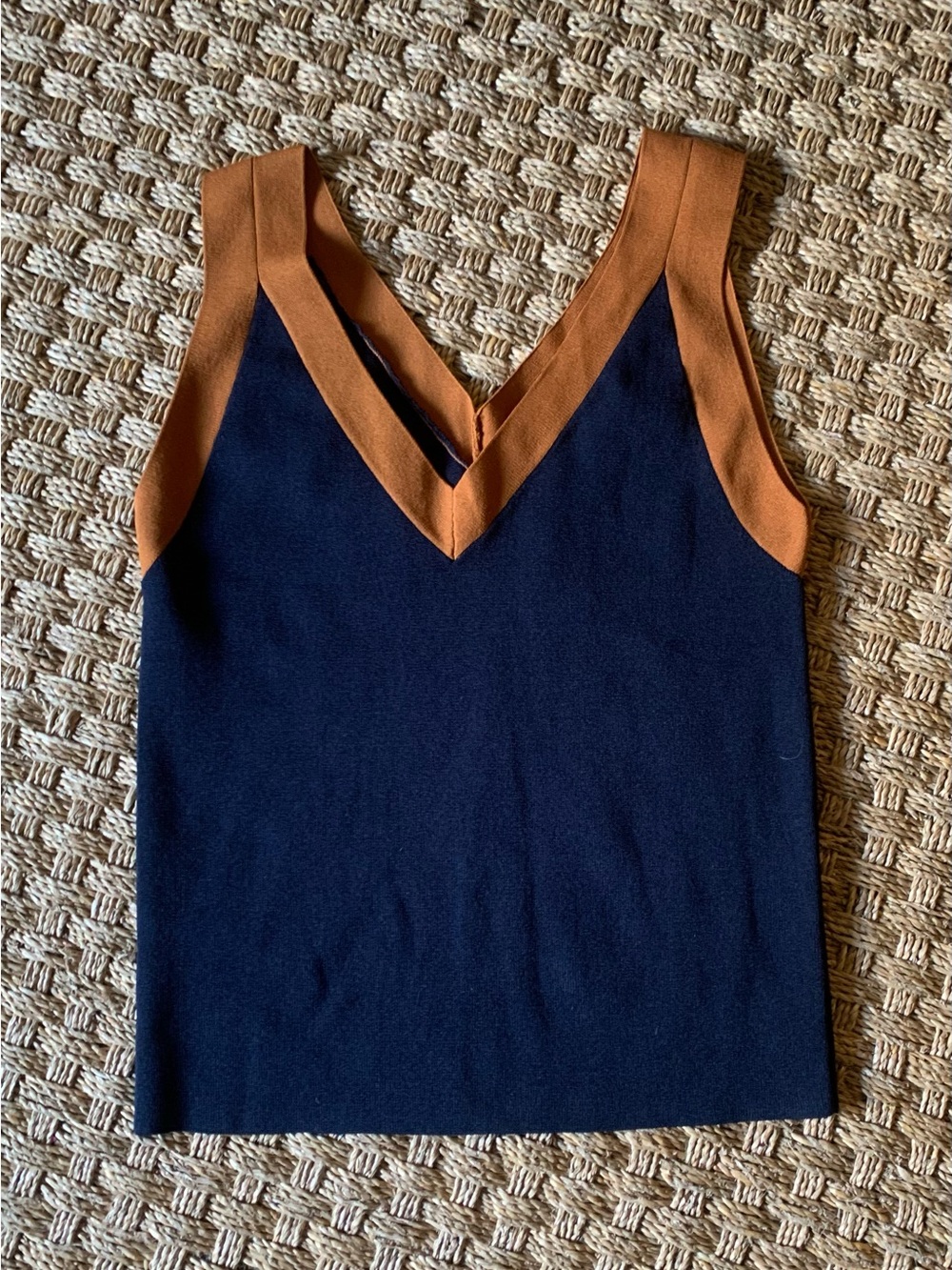 NWT-Ann Taylor Sleeveless V-Neck Tank Top in Navy with Caramel Trim